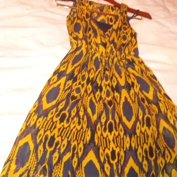 Gorgeous Women's Dress size xs princess Vera Wang - Picture 1 of 12